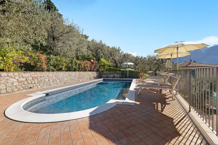 Ferienwohnung für 6 Personen, mit Seeblick und Garten in Tignale - 4