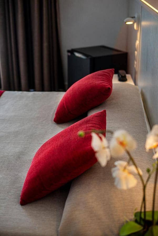 Hotel Tarba in Ocean Beach Ibiza, Sant Antoni de Portmany