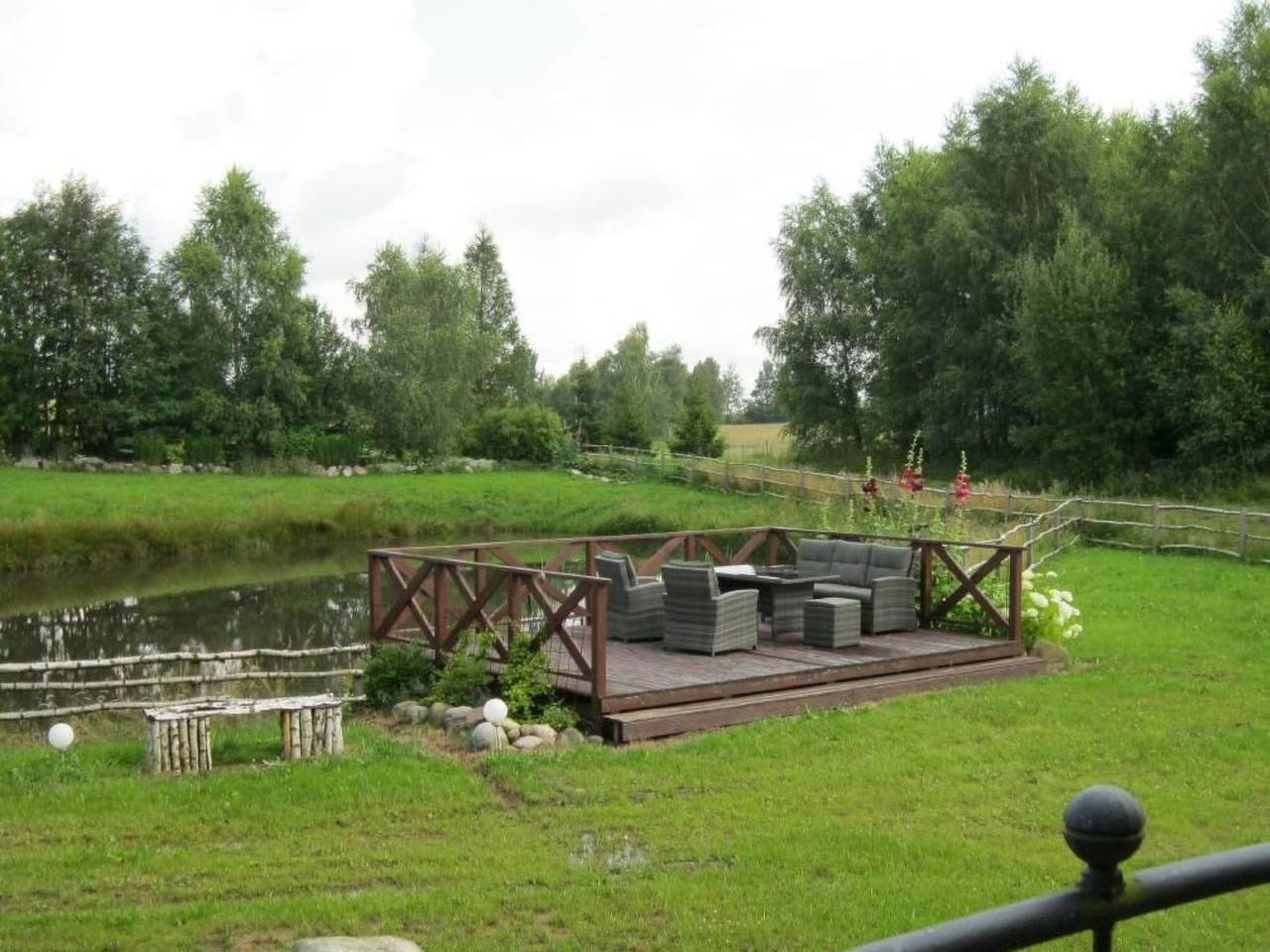 In Szopa mit Garten und Terrasse in Powiat kartuski