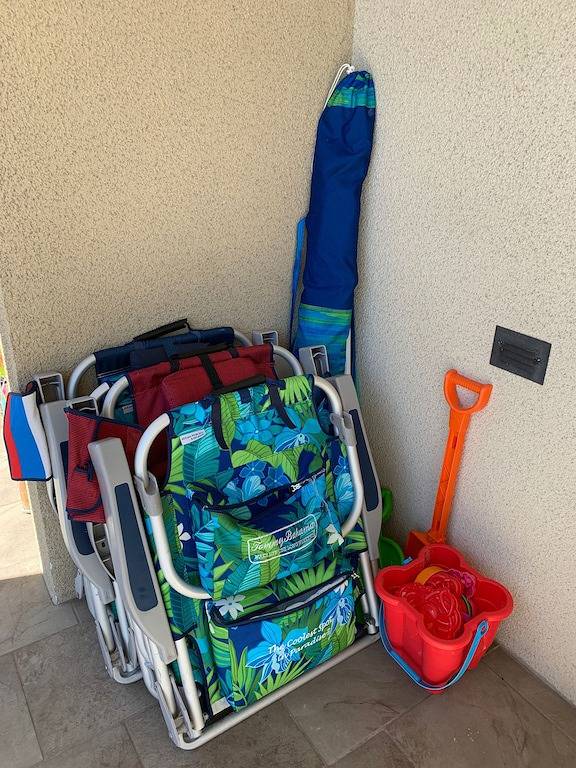 Ganze Wohnung, Südinsel - High End Condo - Schritte zum Strand - kostenfreies Wlan in Tybee Island, Chatham County