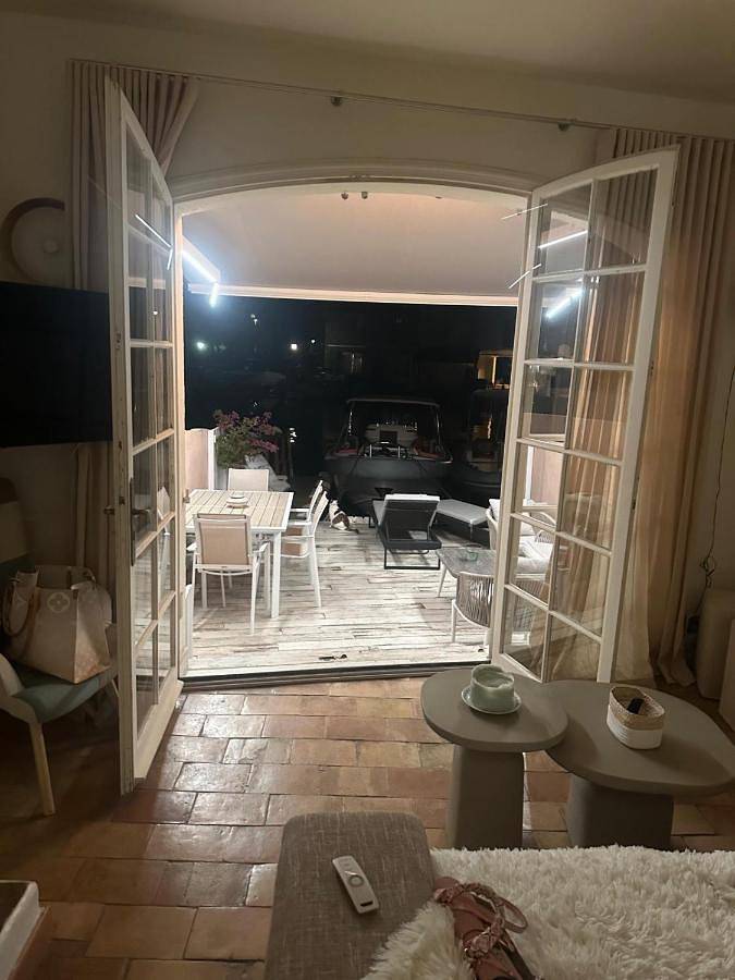 Location de vacances pour 4 personnes, avec terrasse ainsi que jardin et vue dans Port Grimaud - 4