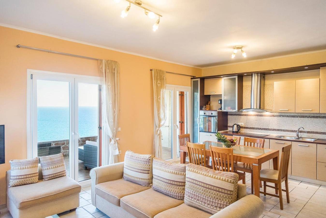 Villa 'Adriatica' con Vista Mare, Wi-Fi e Aria Condizionata in Corfù
