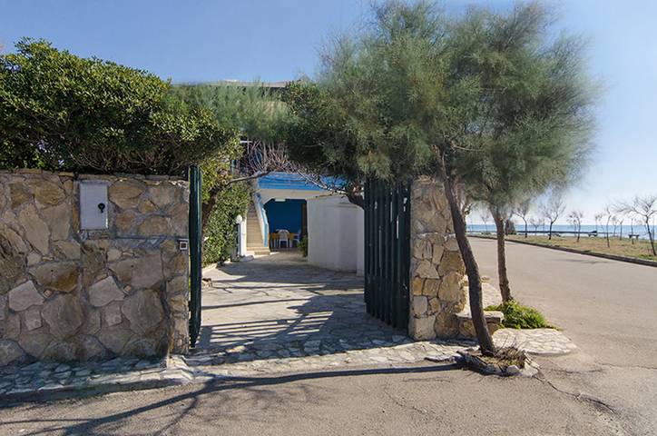 Ferienhaus für 4 Personen, mit Meerblick und Garten in Punta Prosciutto