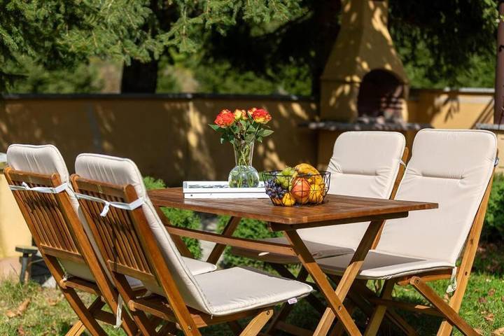 Ferienwohnung für 6 Personen, mit Terrasse und Ausblick sowie Garten - 1