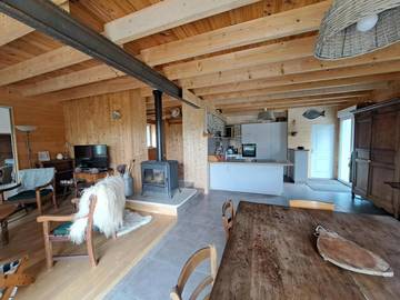 Gîte pour 7 personnes, avec jardin ainsi que vue et vue sur le lac dans Lac de Guerlédan