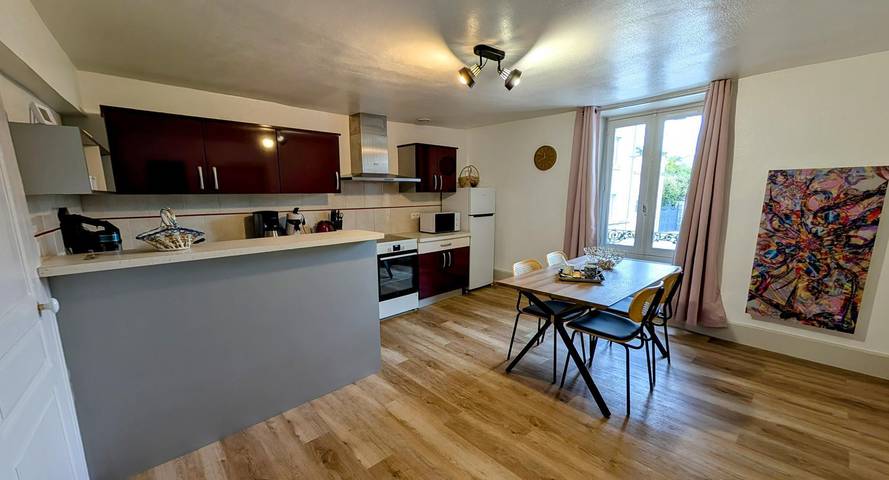 Gîte pour 4 personnes, avec piscine à Saint-Léonard-de-Noblat - 2