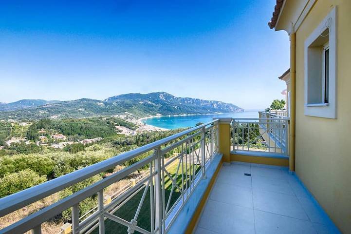 Διαμερίσματα διακοπών για 5 άτομα, με κήπο και μπαλκόνι στον Άγιο Γεώργιο