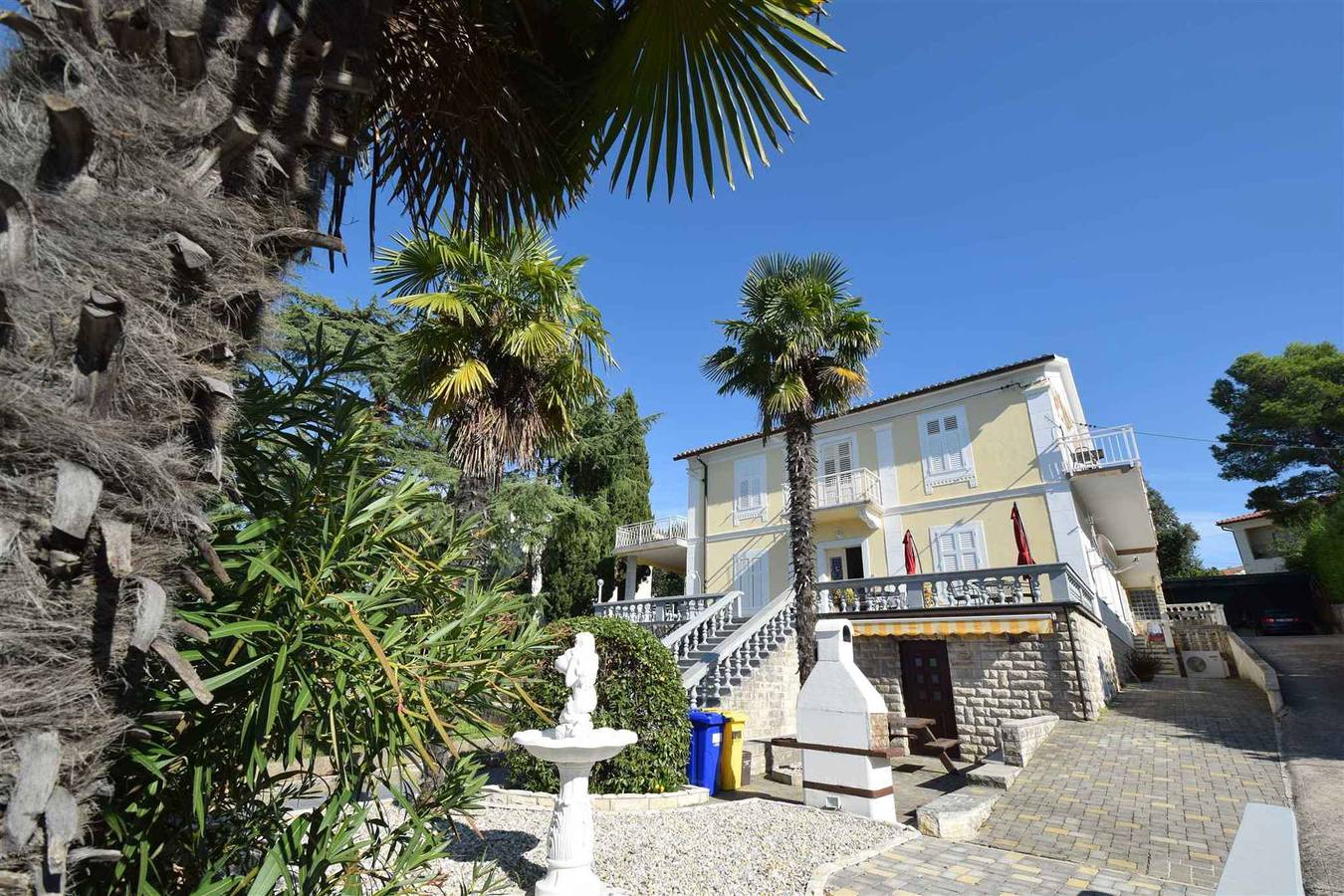 Gehele studio, Studio met terras voor 2 personen in Malinska-Dubašnica, Krk