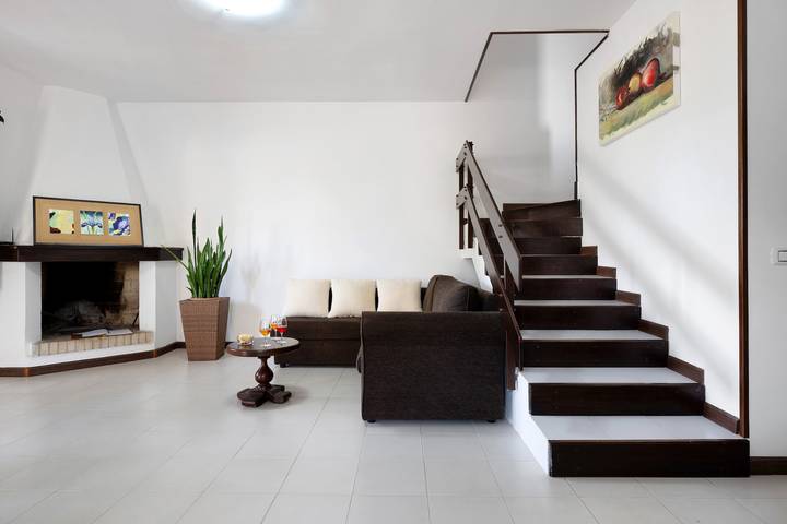 Frühstückspension 'Casa Misè - Salvia Double Room' mit WLAN und Klimaanlage in Poggio dei Pini, Capoterra
