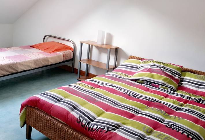 Appartement entier, Appartement confortable à Mesnay - 70 m² - Balcon privé in Mesnay, Jura Francais
