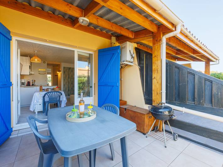 Gîte pour 4 personnes, avec terrasse dans Plage de La Roquille - 4