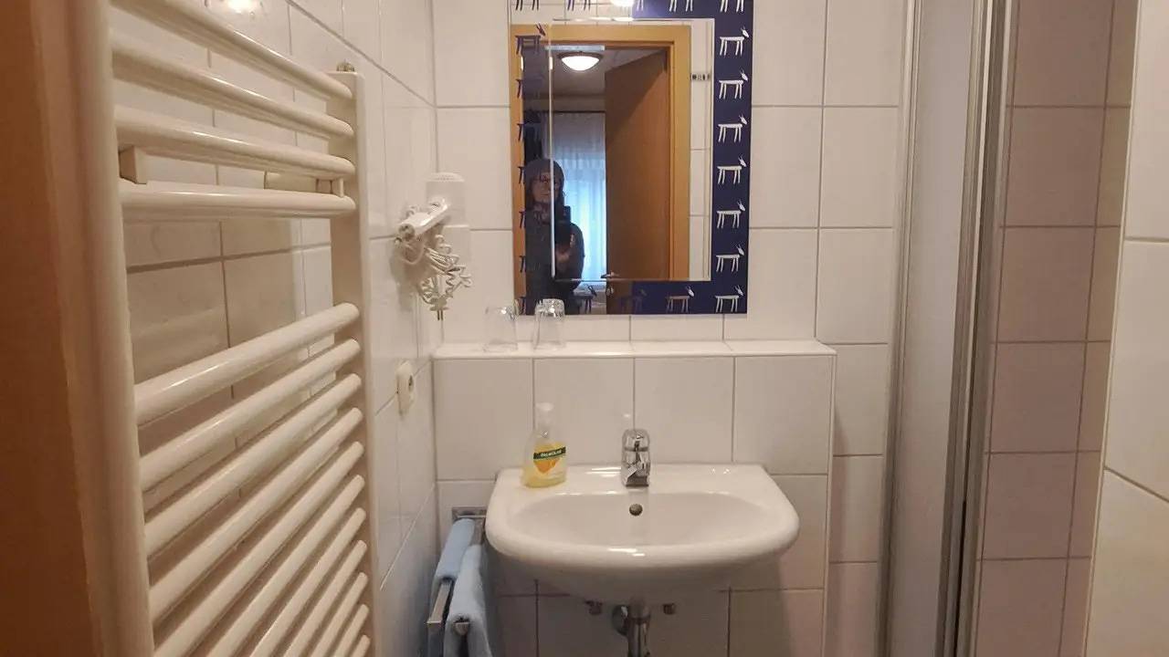 Doppelzimmer für 2 Personen in Neuötting in Neuötting, Landkreis Altötting