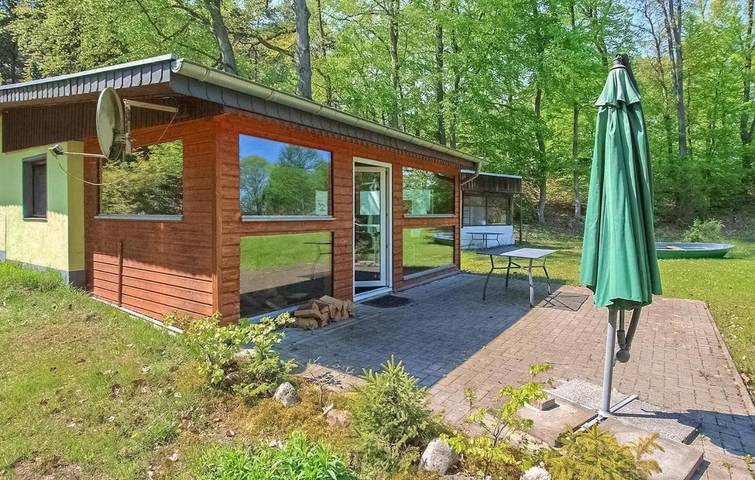 Ferienhaus für 4 Personen, mit Terrasse und Seeblick in Zechlinerhütte