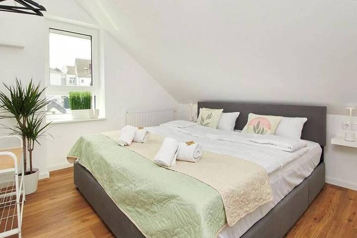 Ganze Wohnung, Homeme 9 | Netflix | Küche | Parkplatz | Smart Tv in Bad Oeynhausen, Kreis Minden-Lübbecke