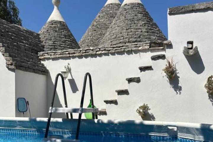 Villa con piscina per 4 persone, con panorama e piscina a Monopoli