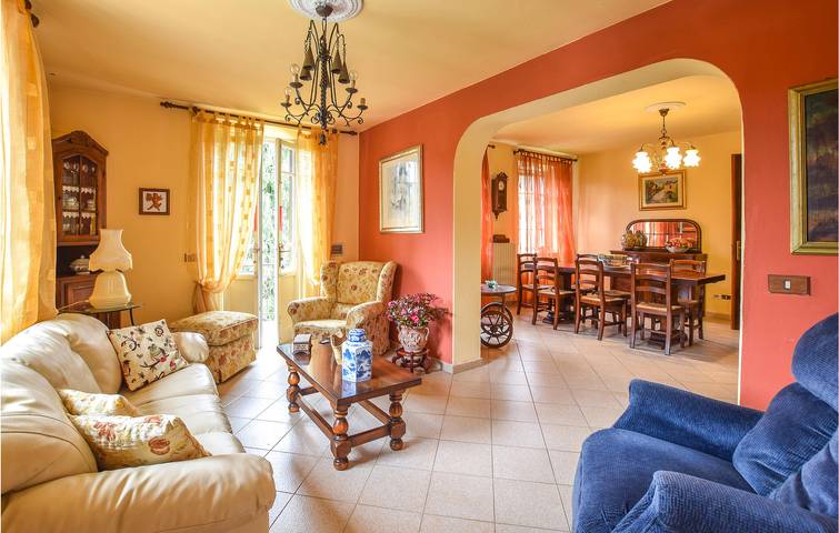Paradies am Pool: Stilvolle 130-qm-Wohnung, Park, WiFi in Massarosa, Italienische Riviera
