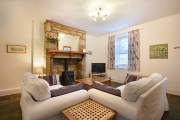 Log Cabin for 4 People in Alnwick, Northumberland, Photo 3