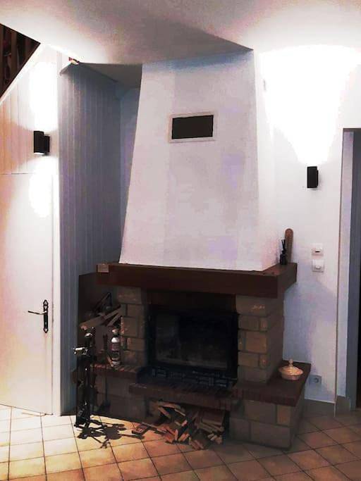 Gîte pour 6 personnes, avec balcon et vue à Saint-Avre - 3