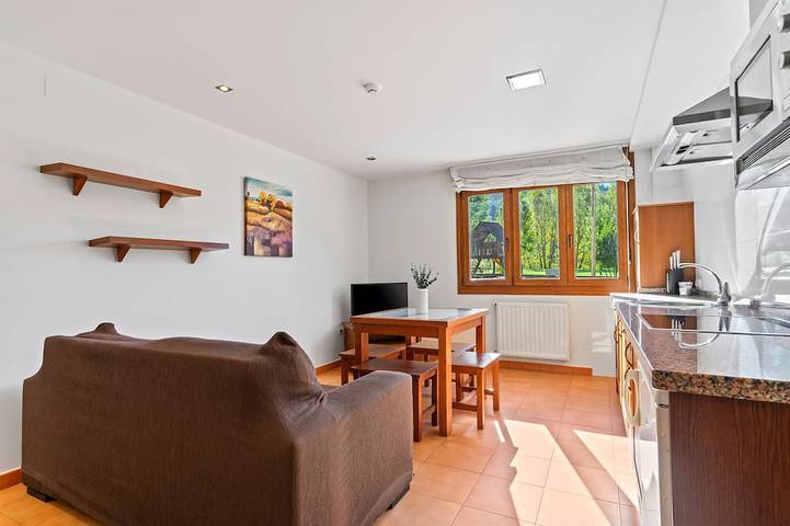 Casa rural para 4 personas, con jardín y balcón en Cangas de Onís