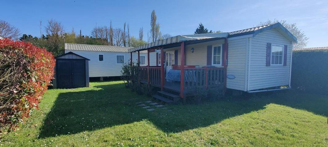 Camping pour 6 personnes, avec jardin et piscine