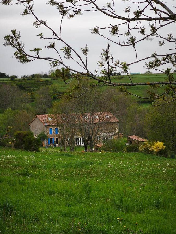 Location de vacances pour 4 personnes, avec jardin et vue à Blassac - 2