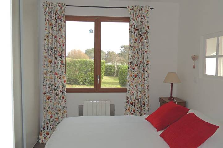 Location de vacances pour 4 personnes, avec jardin et terrasse, animaux acceptés à Landunvez - 2