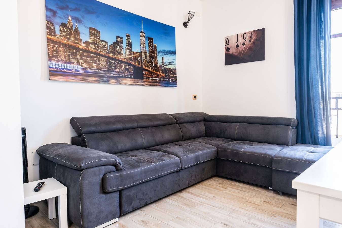 Apartamento entero, Apartamento 'Casacolombo' con Balcón, Wi-Fi y Aire Acondicionado in Quartu Sant'Elena, Campidano