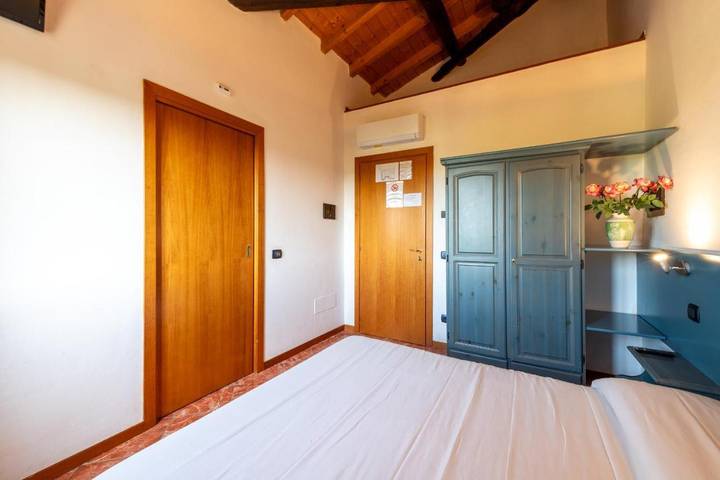 Ferienwohnung für 4 Personen, mit Garten und Ausblick sowie Seeblick in Castelnuovo del Garda - 3
