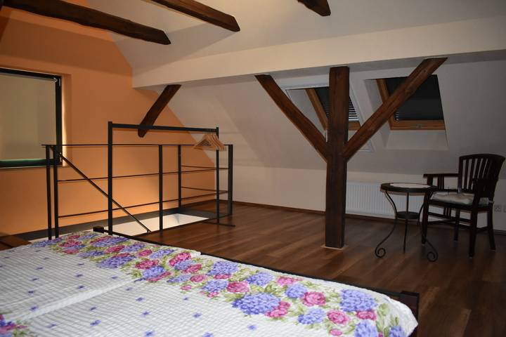 Ferienwohnung für 4 Personen, mit Garten und Balkon in Cottbus - 3