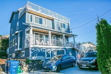 Vacation House for 9 Guests in Seattle, Puget Sound, Picture 4