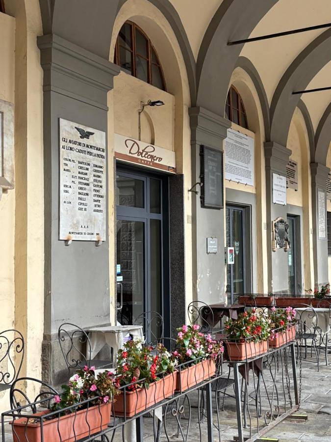 Double Room with Private Bathroom in Montevarchi, Valdarno