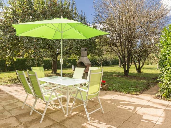 Charmantes Haus mit privatem Garten und Haustiere erlaubt in Cussy-le-Châtel, Beaune und Umgebung