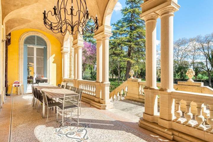 Location de vacances pour 2 personnes, avec balcon et jardin ainsi que piscine et vue à Saint-Thibéry - 4