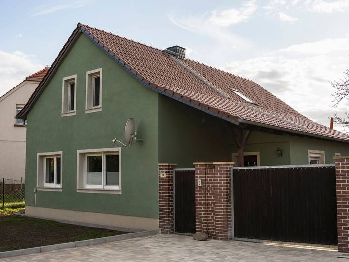 Ferienhaus für 9 Personen, mit Garten in Senftenberg