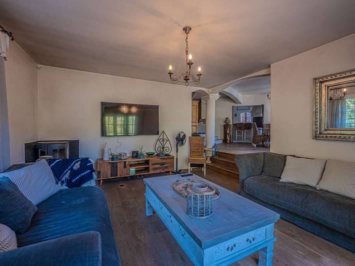 Gîte pour 8 personnes, avec jardin et piscine dans Golf Bluegreen Sainte-Maxime - 4