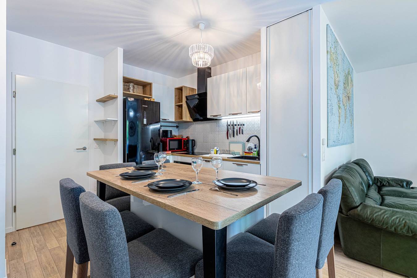 Appartement entier, Guestready - Moderne, deux jardins à 15 min Paris in Bagneux, Hauts-de-Seine