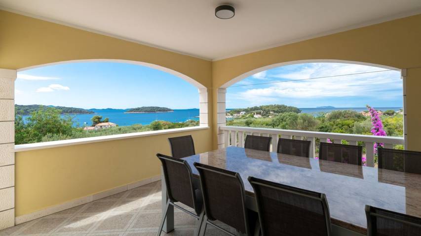 Villa pour 12 personnes, avec terrasse et jardin en Korcula - 2