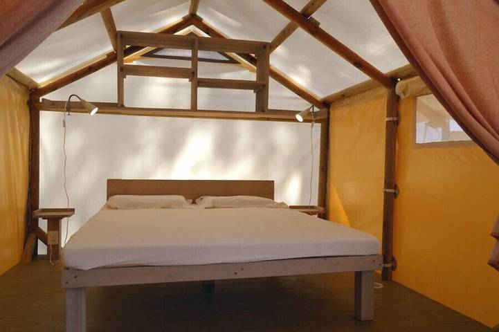 Appartamento intero, Camping Principina Tenda Safari tent for 4 people in Principina A Mare, Grosseto