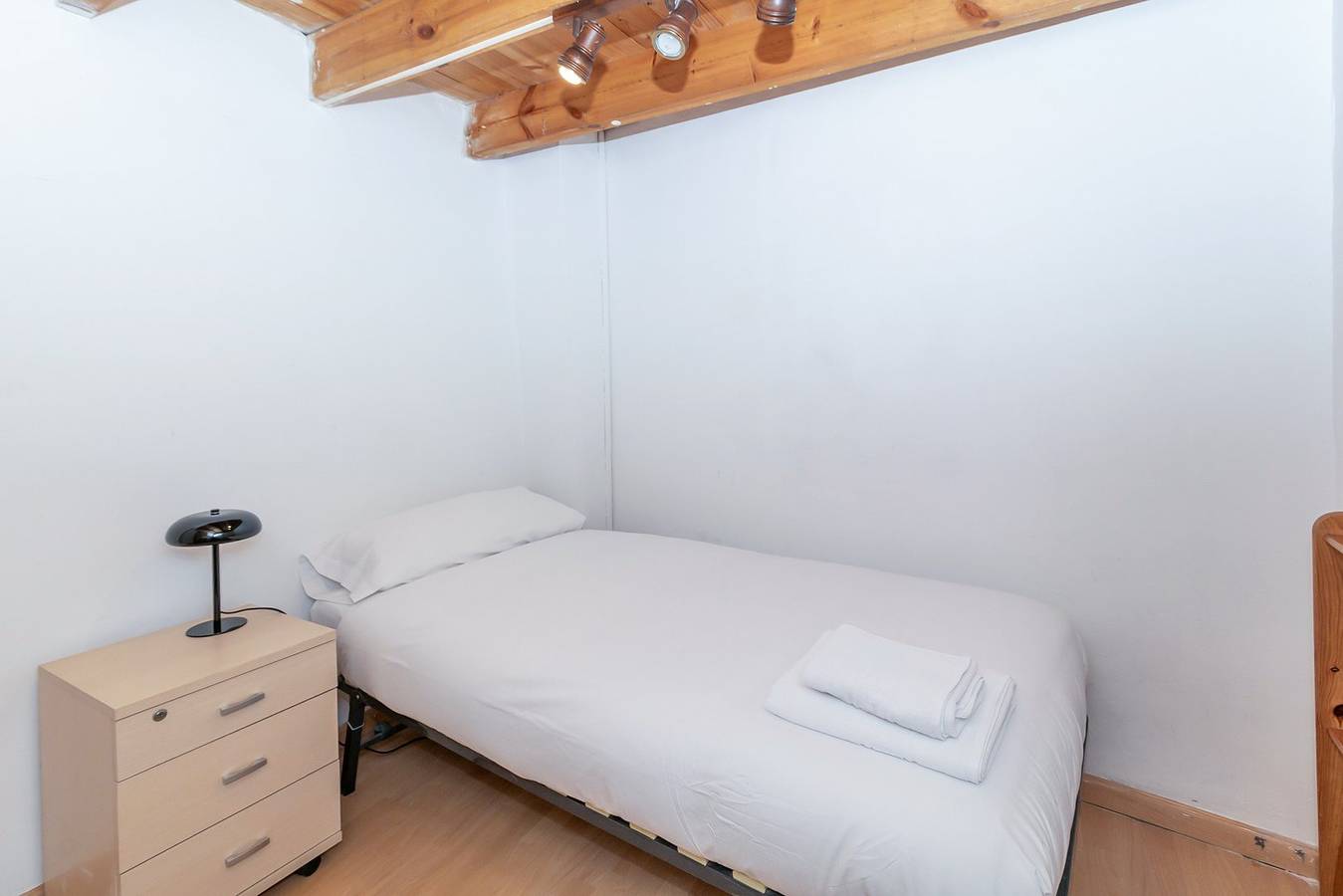 Entire apartment, Guestready - Charming stay in the Heart of Russafa in Valencia City Centre, Valencia