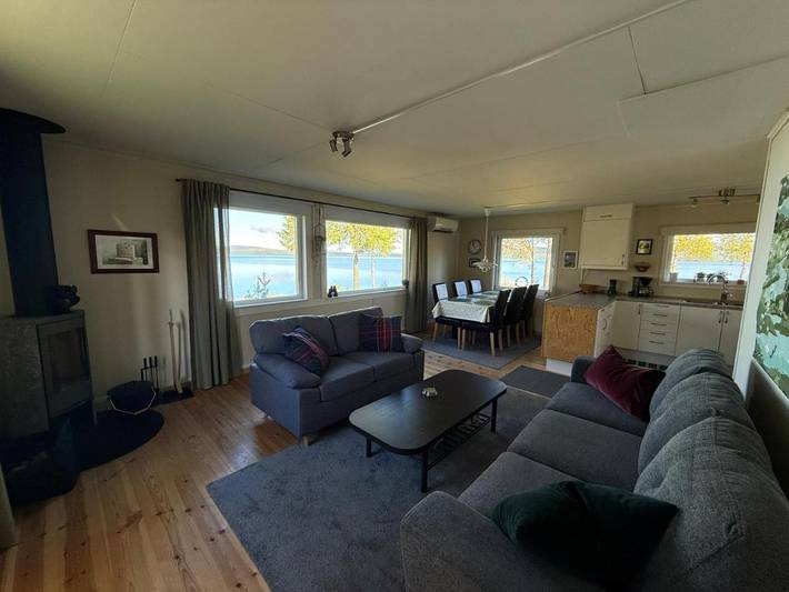 Location de vacances pour 6 personnes, avec sauna et terrasse ainsi que jardin et vue à Kiruna - 3