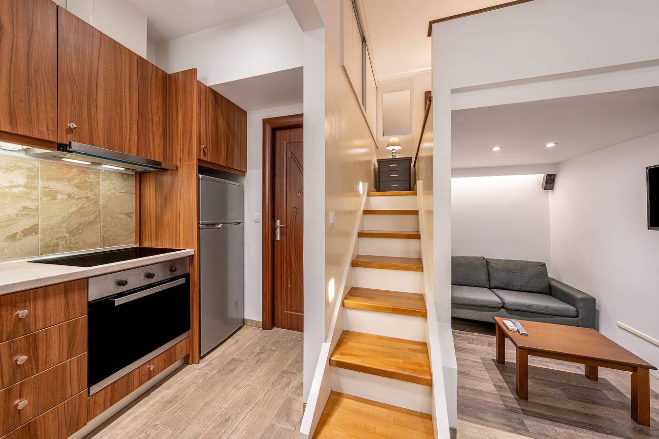 Entire apartment, Apartment 'Adorable Unique' with Wi-Fi and Air Conditioning in Corfu (city), Corfu