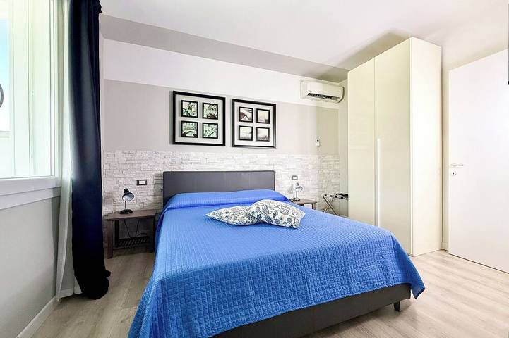 Ganze Wohnung, Venedig 30 Minuten App. in Landvilla mit Schwimmbad im Garten von 10.000 m in Casalserugo, Padua Provinz