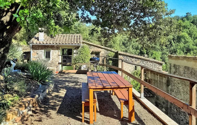 Ferienhaus für 4 Personen, mit Terrasse in Gard - 2