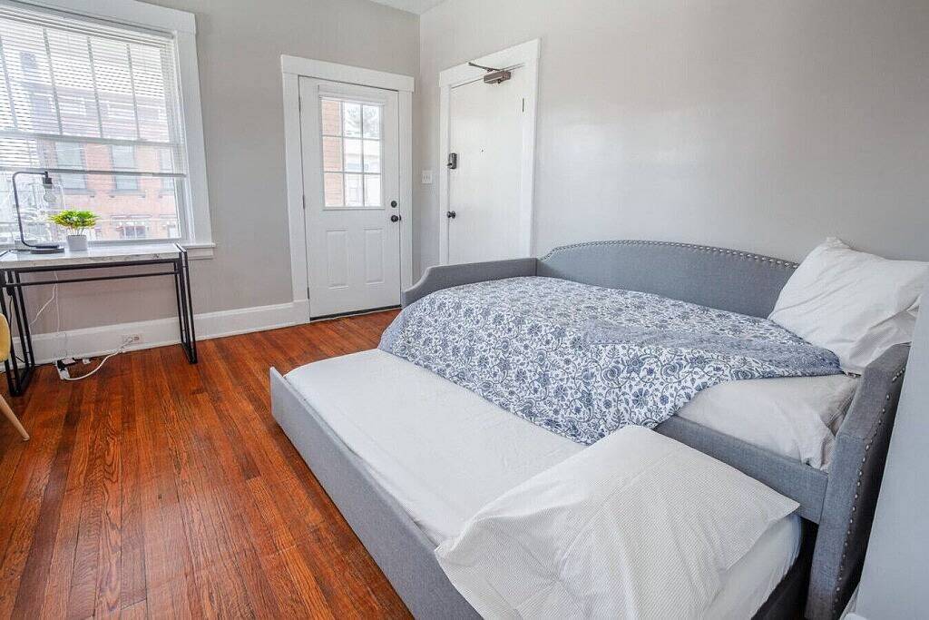 Ganze Wohnung, The Villa 1B Downtown Covington & by St. Elizabeth in Kenton County