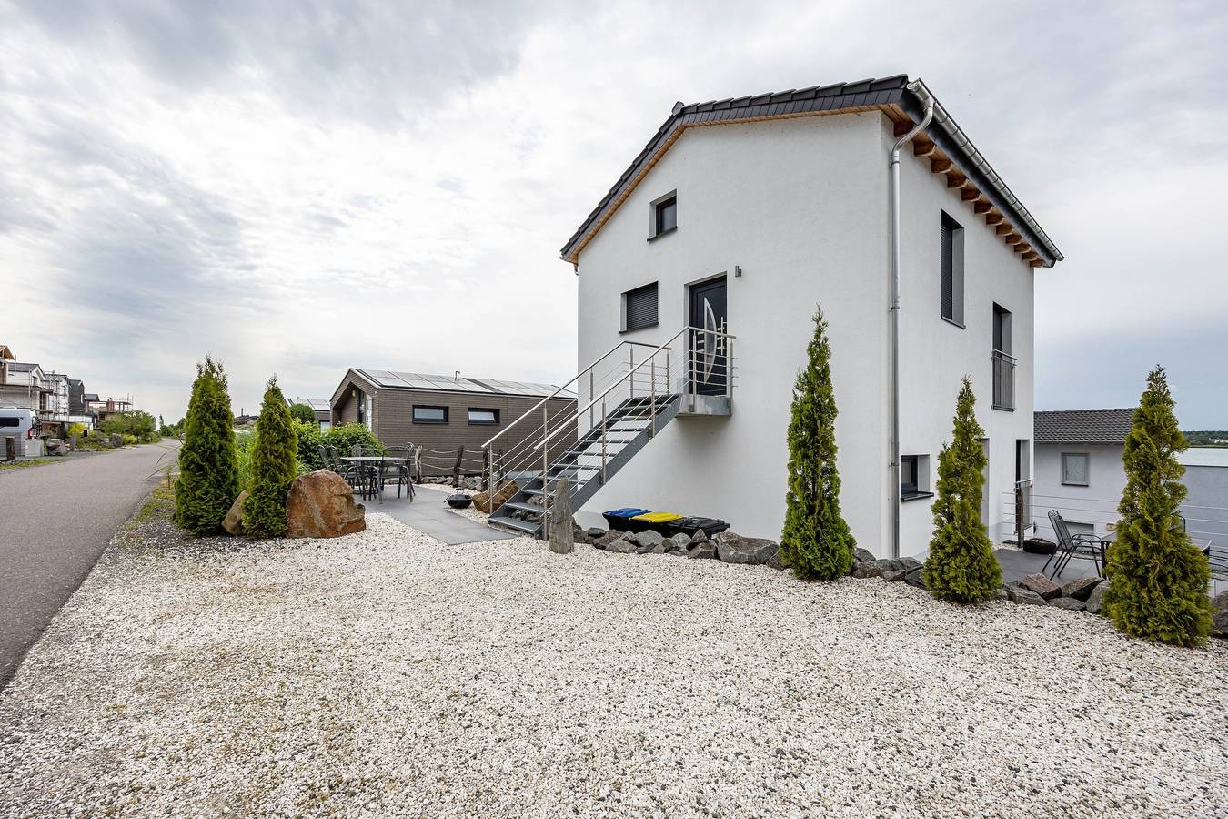 Ganze Wohnung, Ferienwohnung 'Sonnenwind Am Hainer See' mit Seeblick und Wi-Fi in Rötha, Hainer See