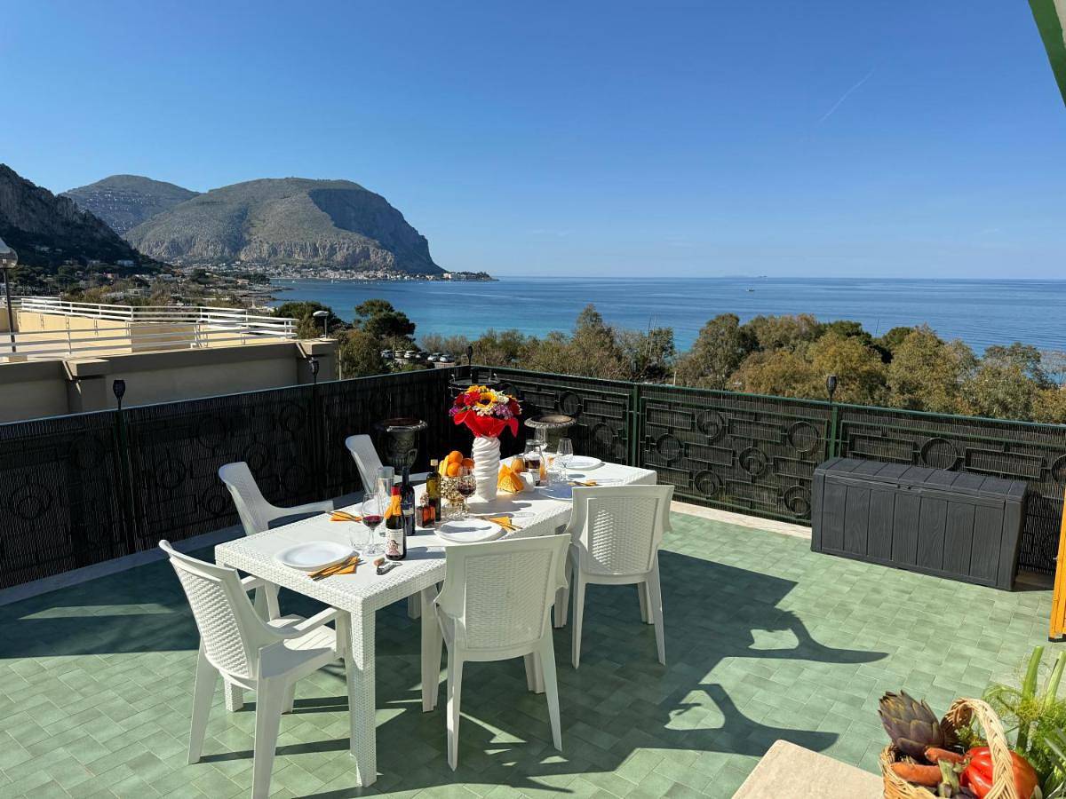 Appartamento intero, Mondello Luxury Apartment in Addaura, Palermo
