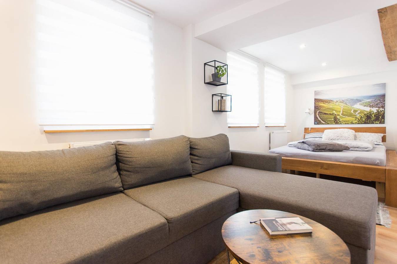 Ganze Ferienwohnung, Gemütliches Studio 2. in Moselnähe in Zeltingen-Rachtig, Bernkastel-Kues & Umgebung