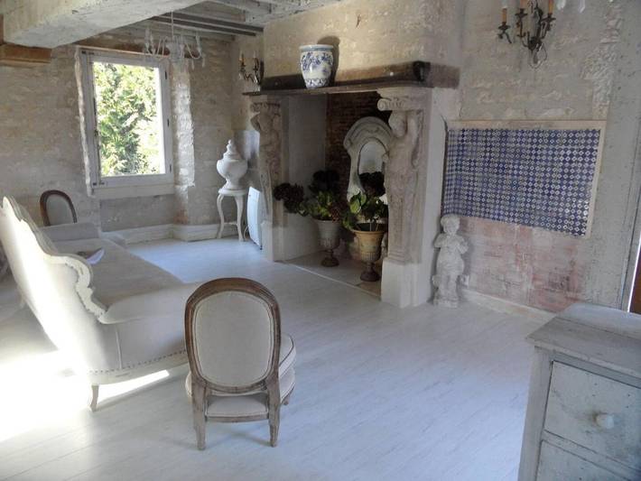 Location de vacances pour 6 personnes, avec vue ainsi que sauna et jardin à Escolives-Sainte-Camille - 4