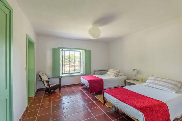 Location de vacances pour 17 personnes, avec balcon et jardin dans Santo Estevão - 3