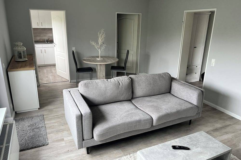 Ganze Wohnung, Renovierte 2 Zimmer Einlieger-ferienwohnung. Schwentinental in Schwentinental, Südliche Ostseeküste